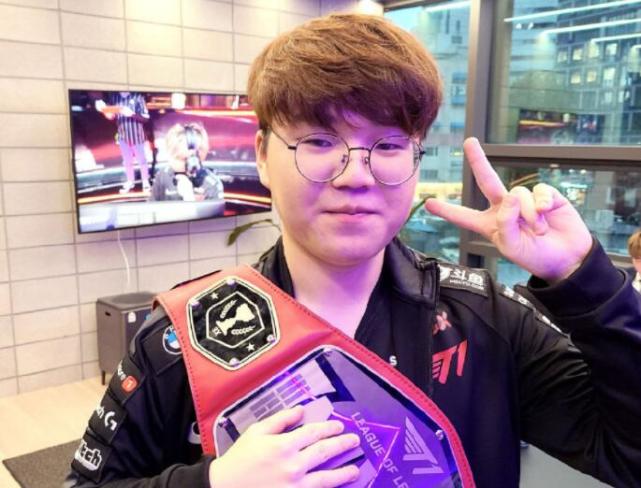 两队各有胜 两队各有胜