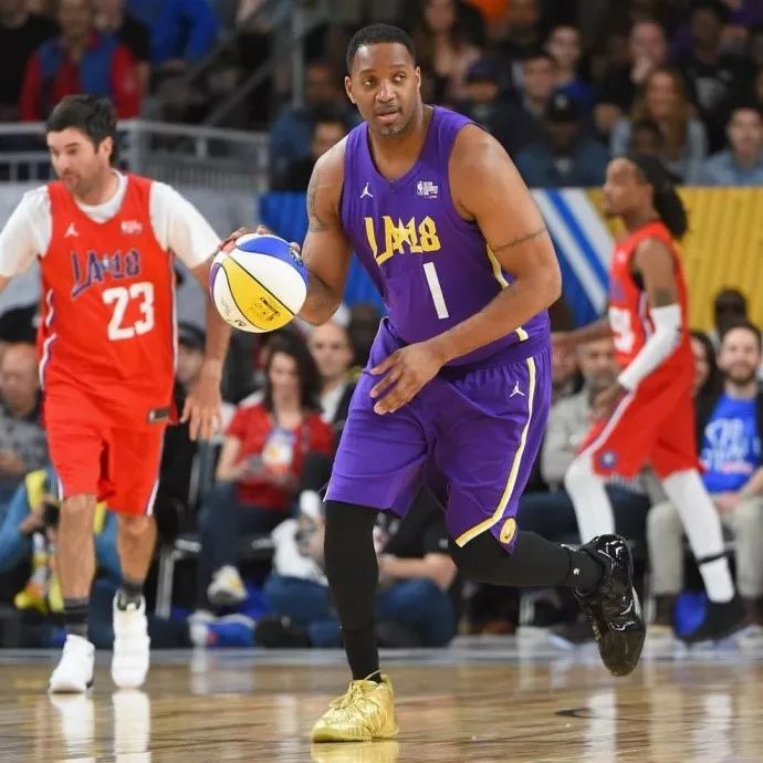 赛租借本纳 赛租借本纳