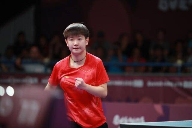3：2！英超神剧情：B费定位球3连击，新援红牌…